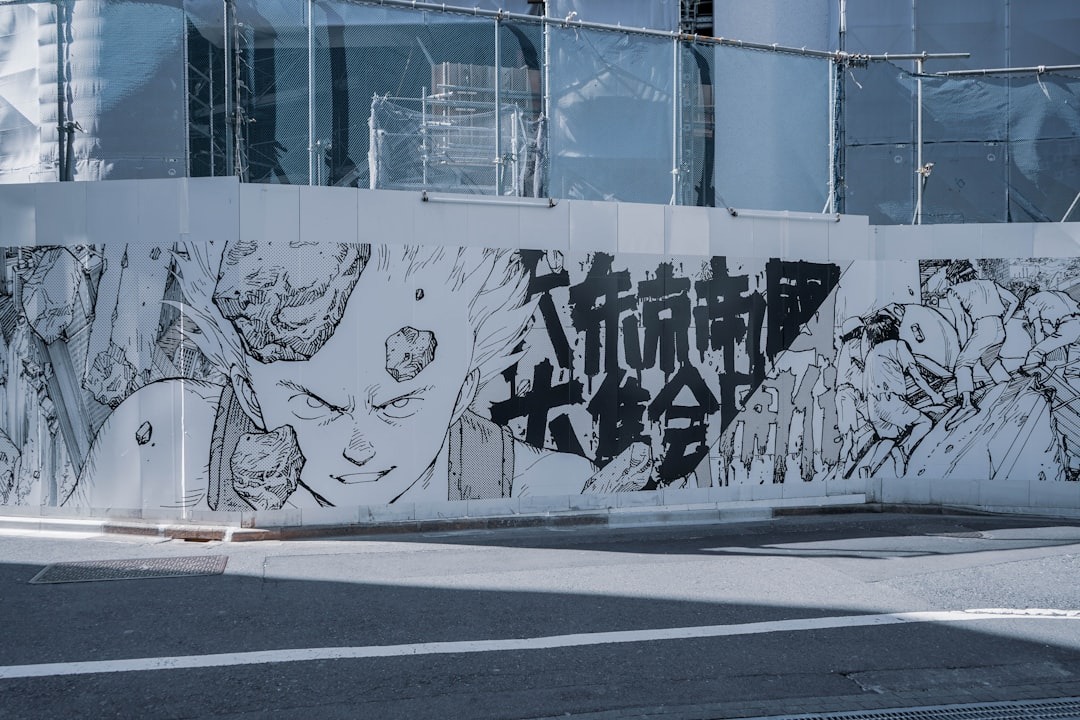 This artist blends anime aesthetics with graffiti energy