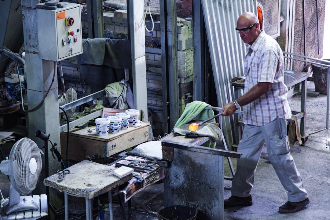 Jeff bezos reportedly wants: Breaking Update - 2026 2 Jeff Bezos reportedly wants $100 billion to buy and transform old manufacturing firms with AI